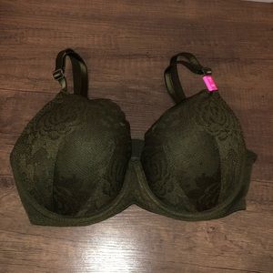Victoria’s Secret Green Push-up Bra 34D NWT!